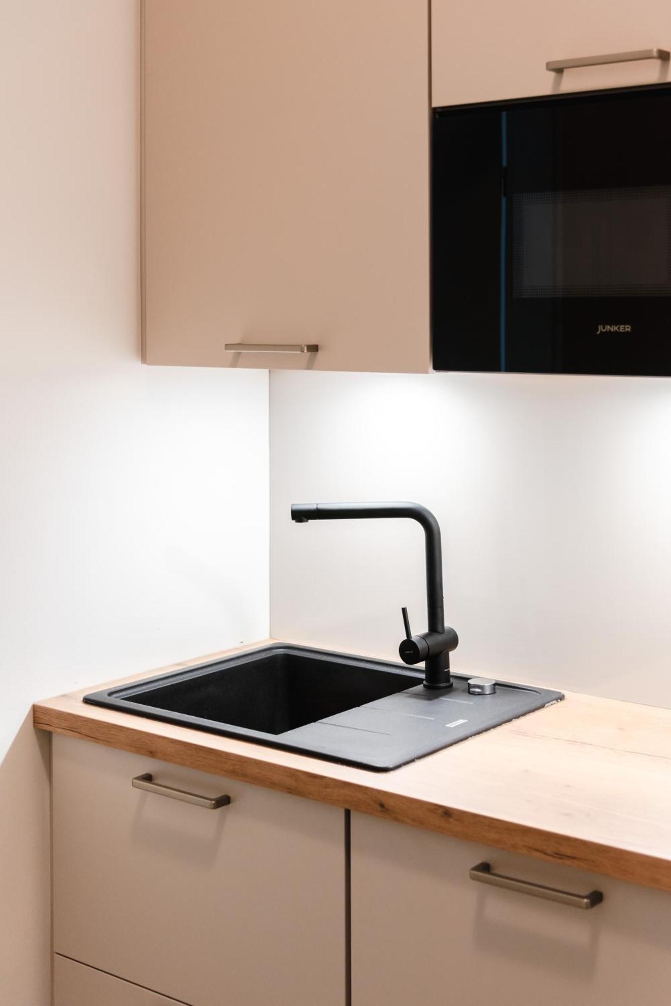 Exklusive Luxus-Unterkunft In Berlin Mitte: 2 Apartments, 130M², Designer-Moebel, Co2 Neutrale Reinigung Kültér fotó