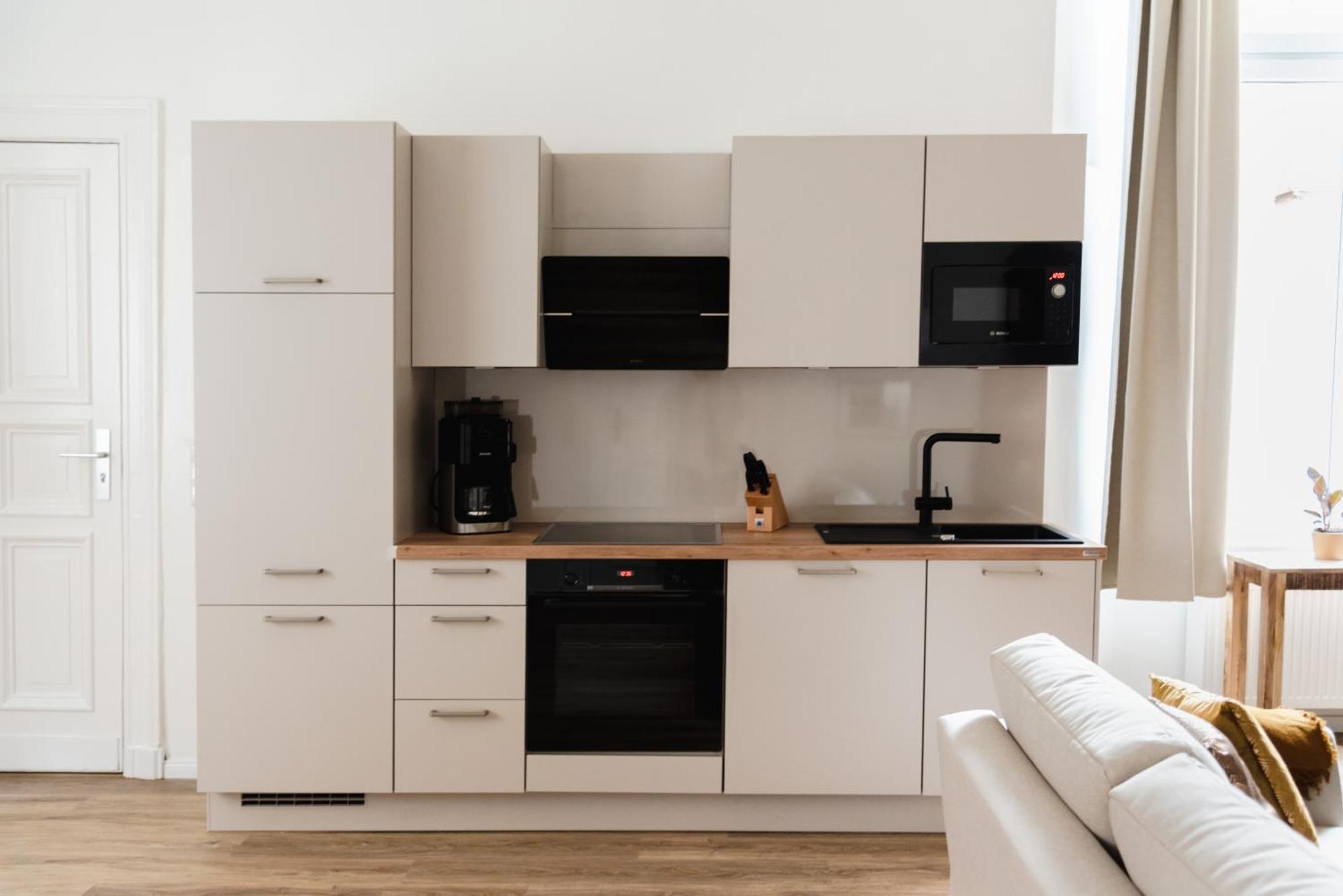 Exklusive Luxus-Unterkunft In Berlin Mitte: 2 Apartments, 130M², Designer-Moebel, Co2 Neutrale Reinigung Kültér fotó